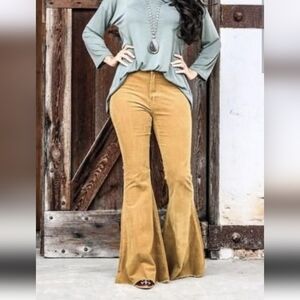 L&B Baby Courduroy Super Flare High Rise Pants In Mustard. Size 4